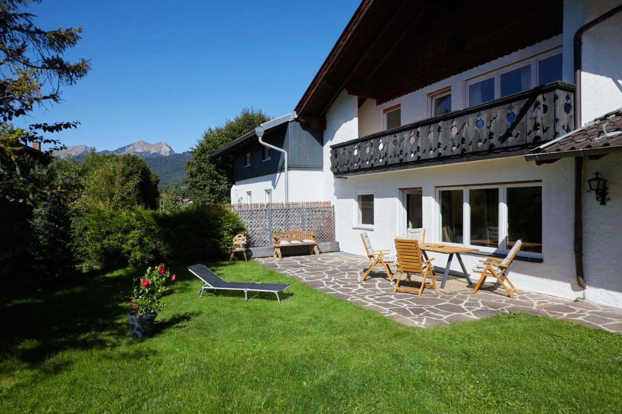 Ferienwohnung Zum Hirschgarten Krün Exterior foto